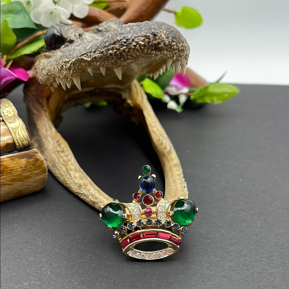 Alfred Phillippe Crown Trifari crown vintage